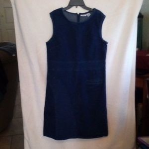 Lady's dress